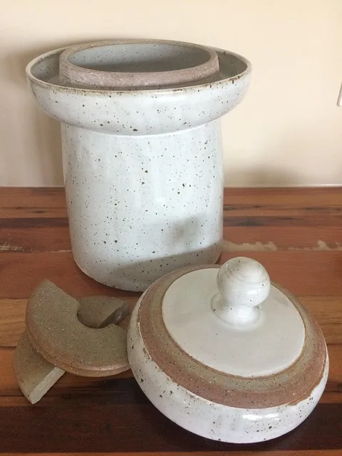 Капуста квашеная (ведро) — купить оптом